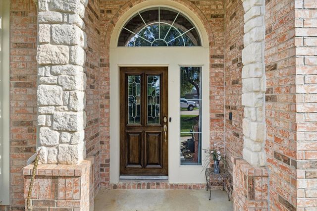 20810 E Cameron Ridge Drive, Cypress, TX 77433