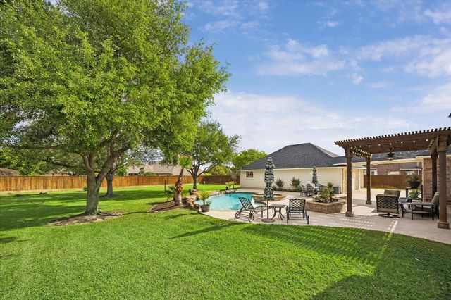 20810 E Cameron Ridge Drive, Cypress, TX 77433