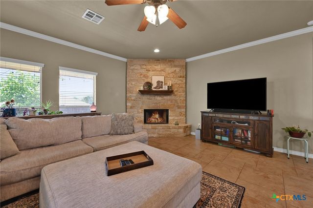 6704 Deorsam Loop, Killeen, TX 76542
