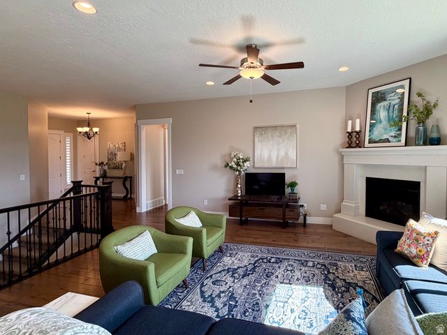 826 S 875 E, Pleasant Grove, UT 84062