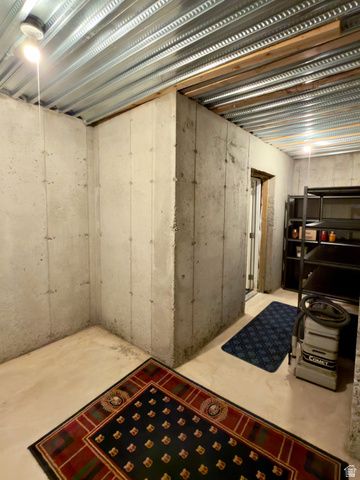 826 S 875 E, Pleasant Grove, UT 84062