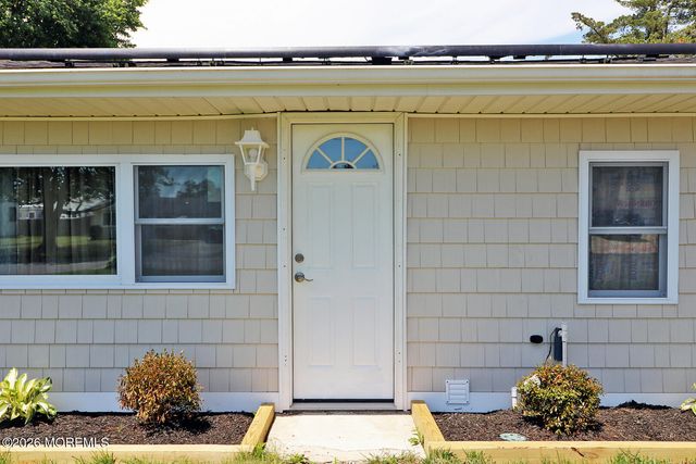 1016 Waterview Way, Forked River, NJ 08731