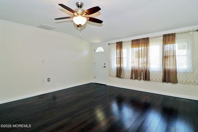 1016 Waterview Way, Forked River, NJ 08731