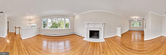 1036 CARPER ST, Mclean, VA 22101