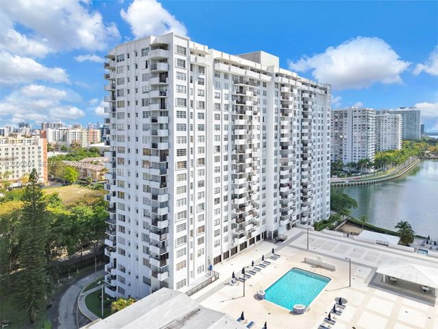 2780 NE 183rd St 115, Aventura, FL 33160