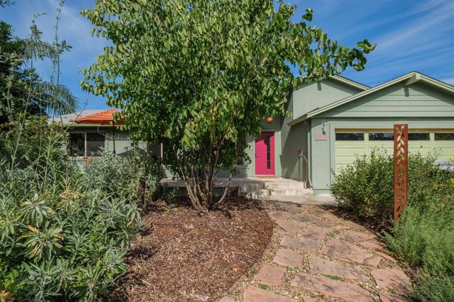6048 14th St, Sacramento, CA 95822