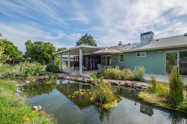 6048 14th St, Sacramento, CA 95822
