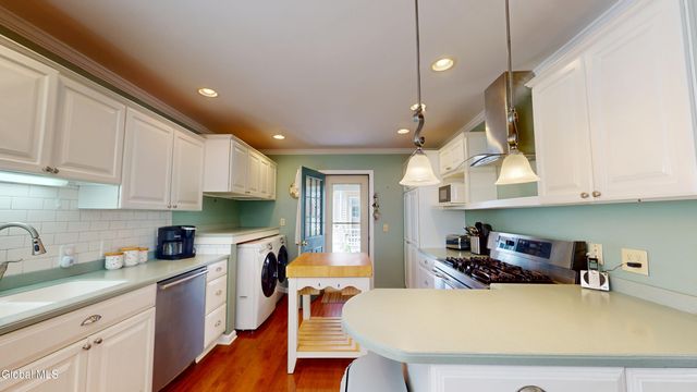 15 Freleigh Place, Coxsackie, NY 12051