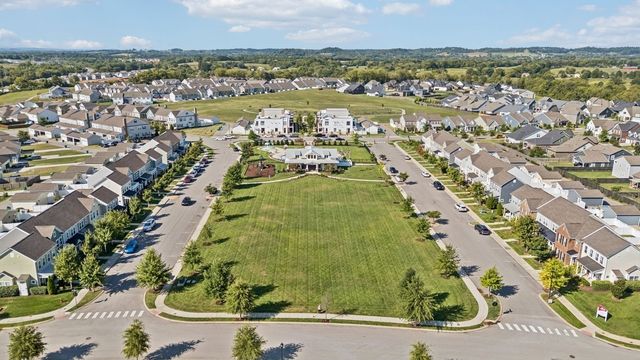 291 Harvest Point Blvd, Spring Hill, TN 37174