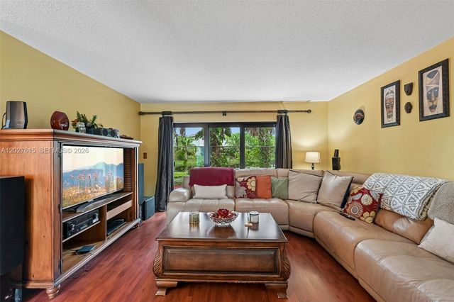 3461 Cluster Rd, Miramar, FL 33025