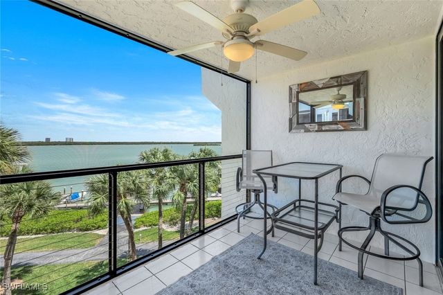 1085 Bald Eagle DR E405, Marco Island, FL 34145