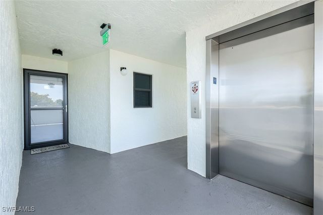 1085 Bald Eagle DR E405, Marco Island, FL 34145