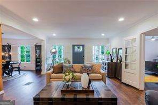 4006 N Stratford Road NE, Atlanta, GA 30342