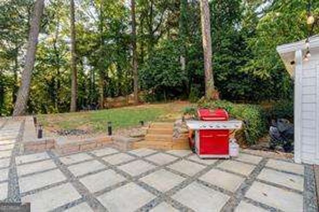 4006 N Stratford Road NE, Atlanta, GA 30342