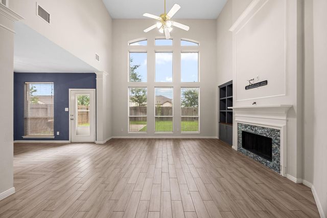 2207 Thistlerock Lane, Sugar Land, TX 77479