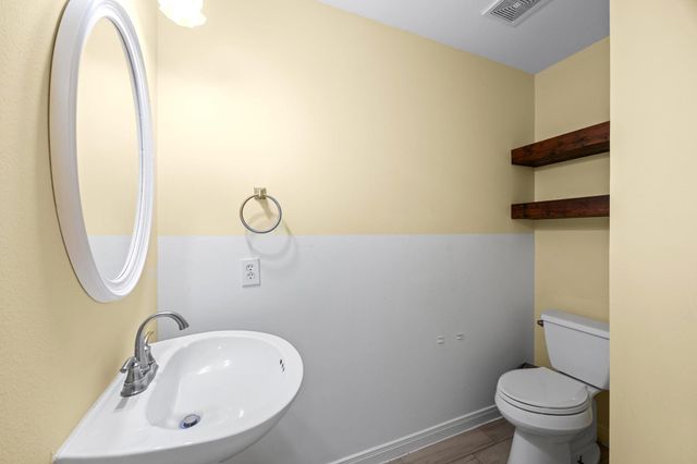 2207 Thistlerock Lane, Sugar Land, TX 77479