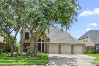 2207 Thistlerock Lane, Sugar Land, TX 77479