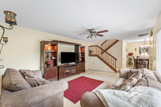 2005 20th Lane, Greenacres, FL 33463