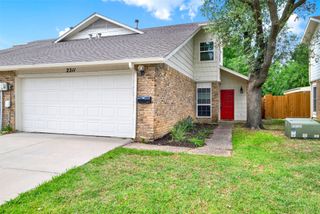 2209 & 2211 Heritage Circle, Carrollton, TX 75006