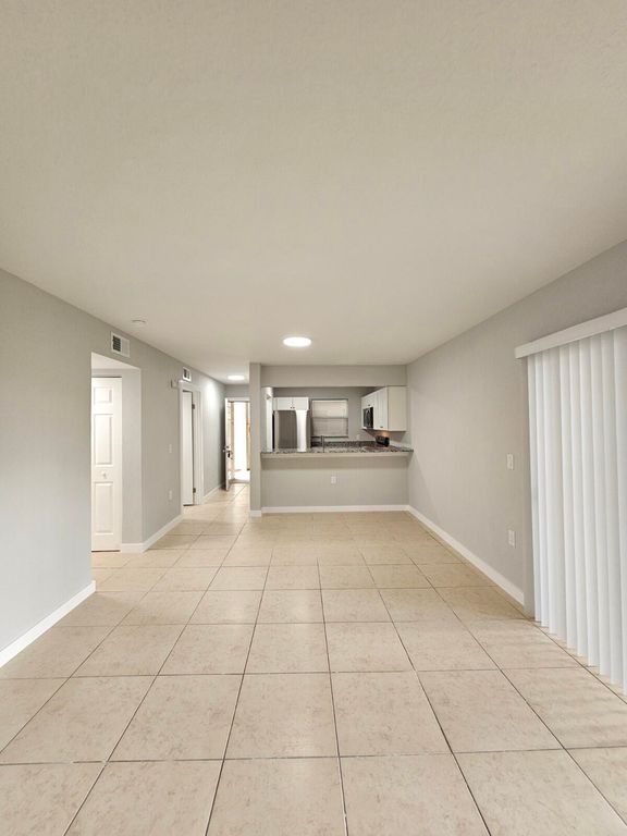 1545 Lake Crystal Drive D, West Palm Beach, FL 33411