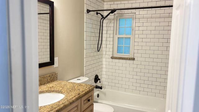 8036 DELAROCHE Drive, Jacksonville, FL 32210