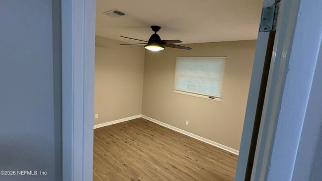 8036 DELAROCHE Drive, Jacksonville, FL 32210