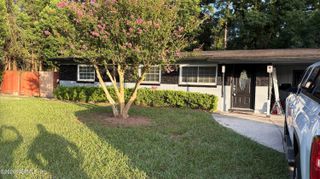 8036 DELAROCHE Drive, Jacksonville, FL 32210
