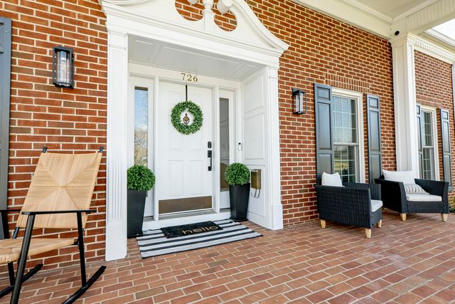 726 N Main Street, Monticello, KY 42633