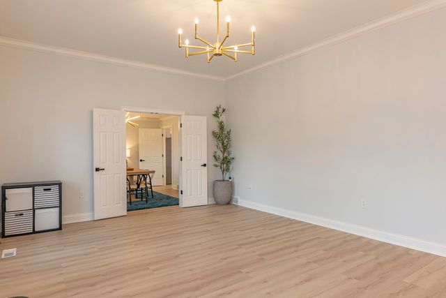 726 N Main Street, Monticello, KY 42633