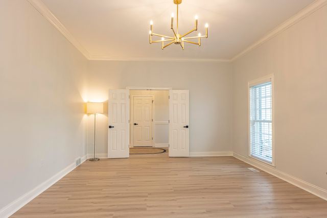 726 N Main Street, Monticello, KY 42633