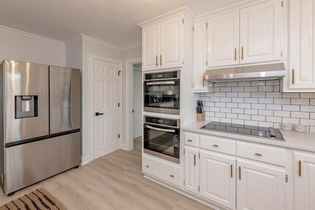 726 N Main Street, Monticello, KY 42633