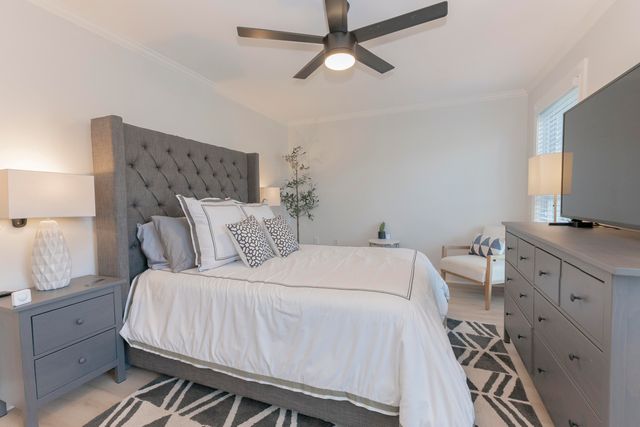 726 N Main Street, Monticello, KY 42633