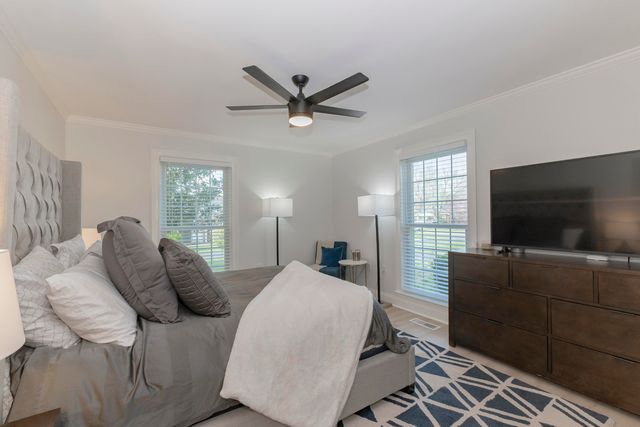 726 N Main Street, Monticello, KY 42633