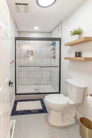 726 N Main Street, Monticello, KY 42633