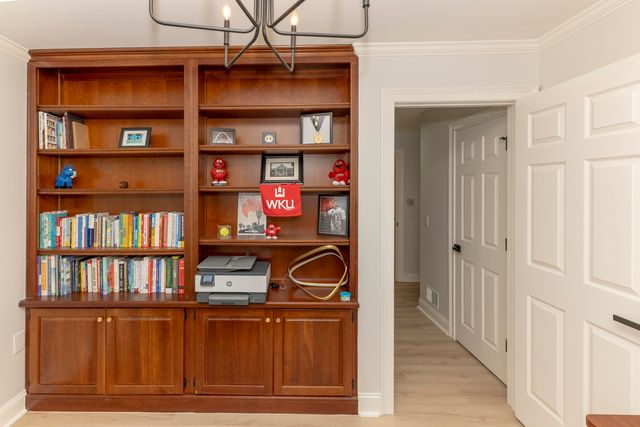 726 N Main Street, Monticello, KY 42633