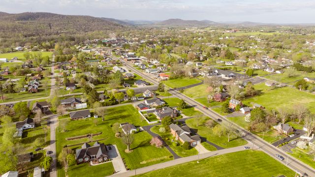 726 N Main Street, Monticello, KY 42633