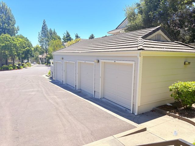 627 Norris Canyon Terrace, San Ramon, CA 94583