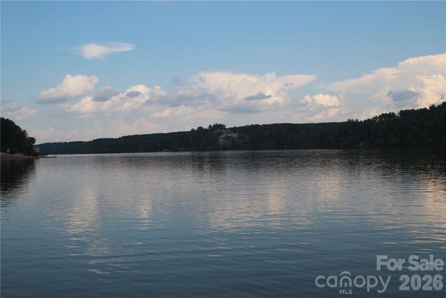 1792 Waters Edge Drive 61, Granite Falls, NC 28630