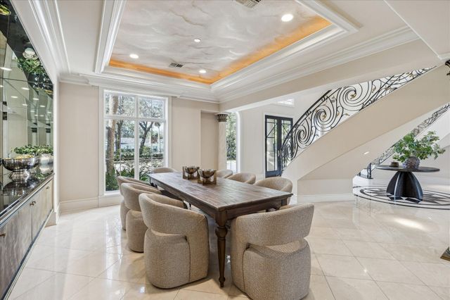 608 Little John Lane, Houston, TX 77024