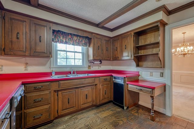 106 Lakeland Avenue, Moore, SC 29369