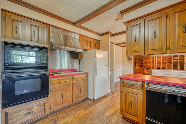 106 Lakeland Avenue, Moore, SC 29369