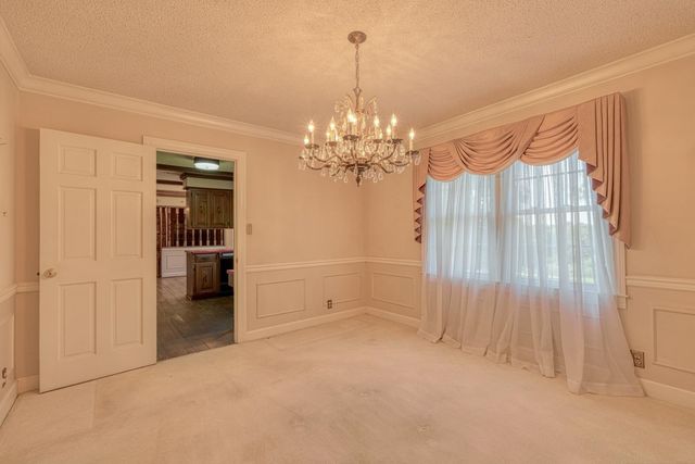 106 Lakeland Avenue, Moore, SC 29369