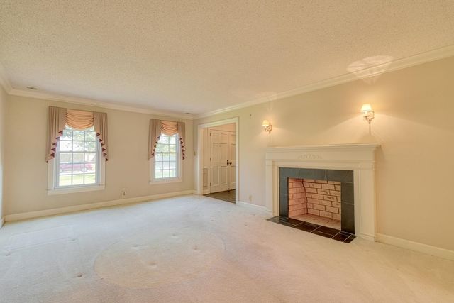 106 Lakeland Avenue, Moore, SC 29369