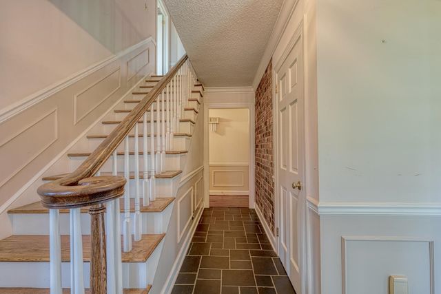 106 Lakeland Avenue, Moore, SC 29369
