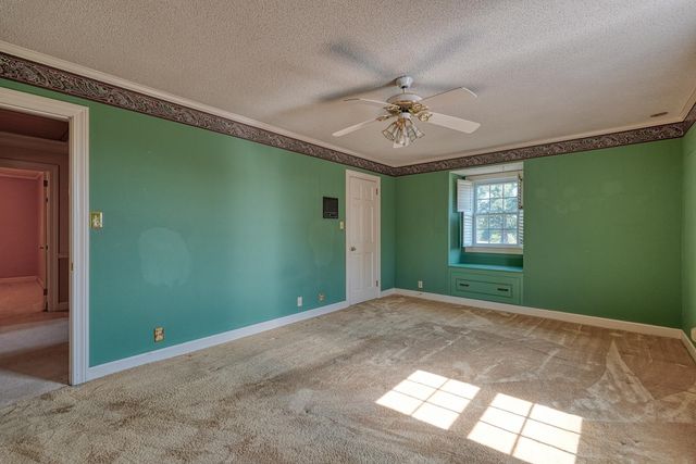 106 Lakeland Avenue, Moore, SC 29369