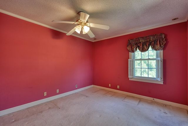 106 Lakeland Avenue, Moore, SC 29369