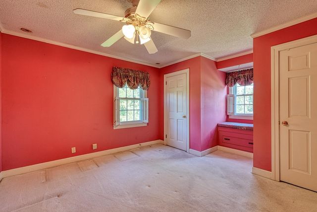 106 Lakeland Avenue, Moore, SC 29369
