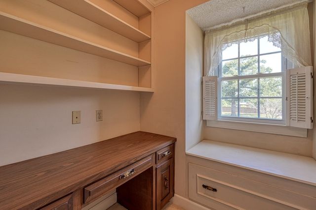 106 Lakeland Avenue, Moore, SC 29369