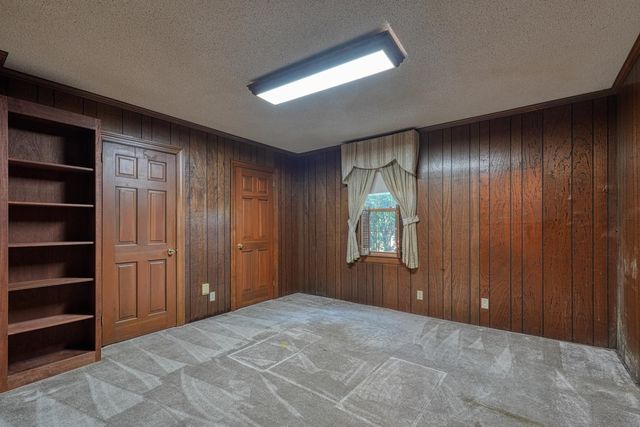 106 Lakeland Avenue, Moore, SC 29369