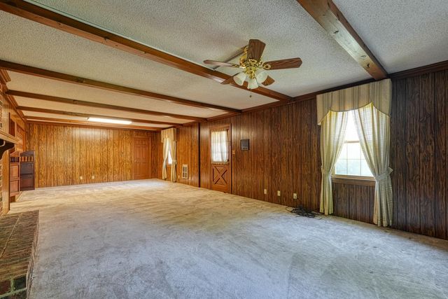 106 Lakeland Avenue, Moore, SC 29369